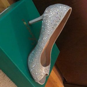 Lauren Lorraine Wedding Shoes size 9